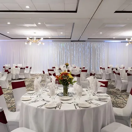 Holiday Inn Hotel & Suites Chicago Northwest - Elgin By Ihg