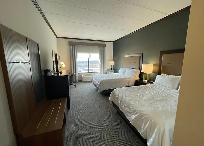 & Chicago Northwest - By Ihg Hotel