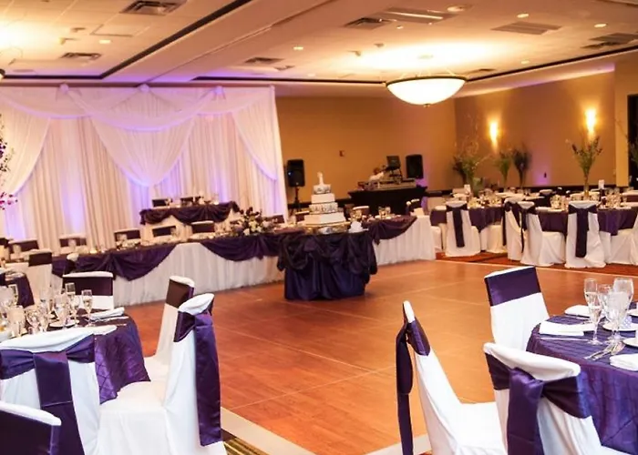 & Chicago Northwest - By Ihg 3* Elgin