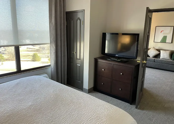 & Chicago Northwest - By Ihg Hotel 3*